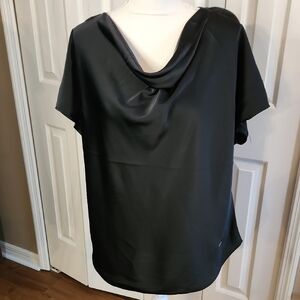 Ann. Klein, Elegant Black Women's Top, Size Large, Excellent Condition